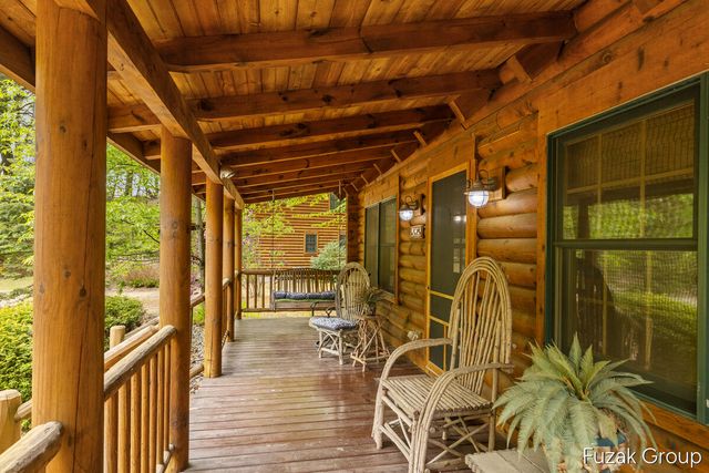 6525 Goshorn Drive, Saugatuck Twp, MI 49453