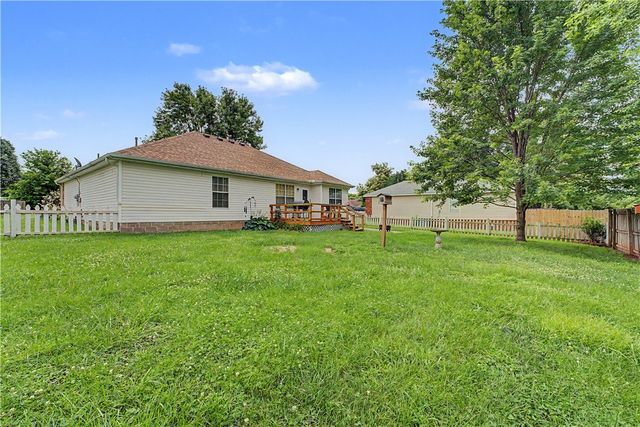 302 S Wright Street, Lowell, AR 72745