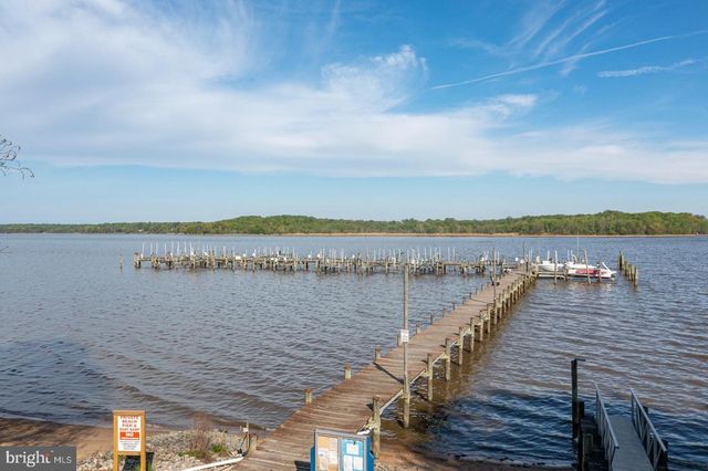 108 ELK RANCH PARK RD, Elkton, MD 21921
