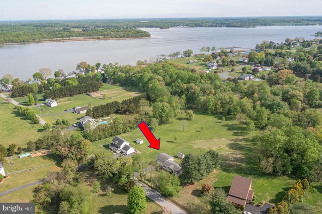 108 ELK RANCH PARK RD, Elkton, MD 21921