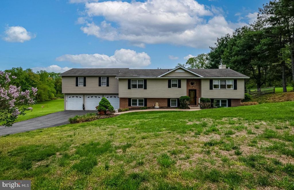 108 ELK RANCH PARK RD, Elkton, MD 21921
