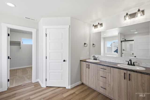 4203 E Rincon Dr, Meridian, ID 83642