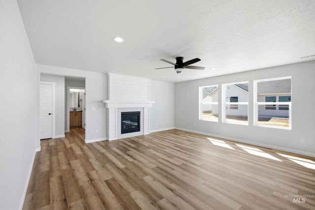4203 E Rincon Dr, Meridian, ID 83642