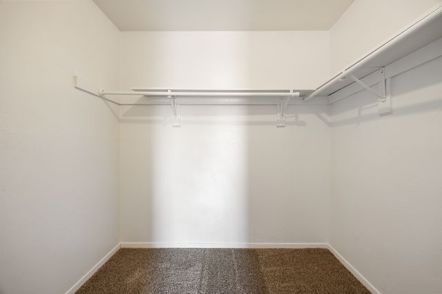 1 E Mountain Lane 33, Grand Prairie, TX 75052
