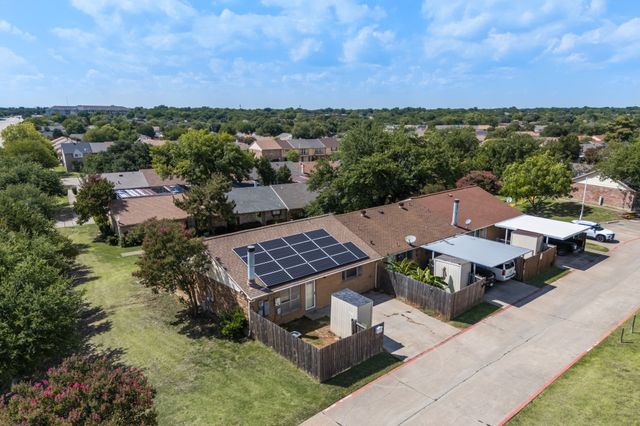 1 E Mountain Lane 33, Grand Prairie, TX 75052