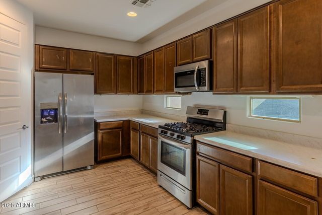 3830 S 64TH Drive, Phoenix, AZ 85043