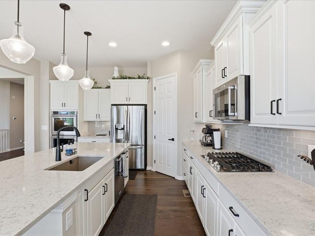 16058 Humboldt Peak Dr, Broomfield, CO 80023