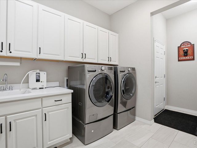 16058 Humboldt Peak Dr, Broomfield, CO 80023