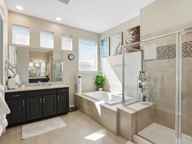 16058 Humboldt Peak Dr, Broomfield, CO 80023