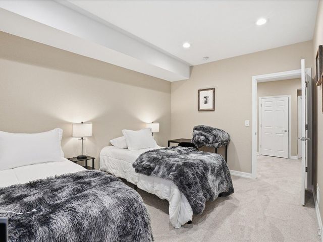 16058 Humboldt Peak Dr, Broomfield, CO 80023