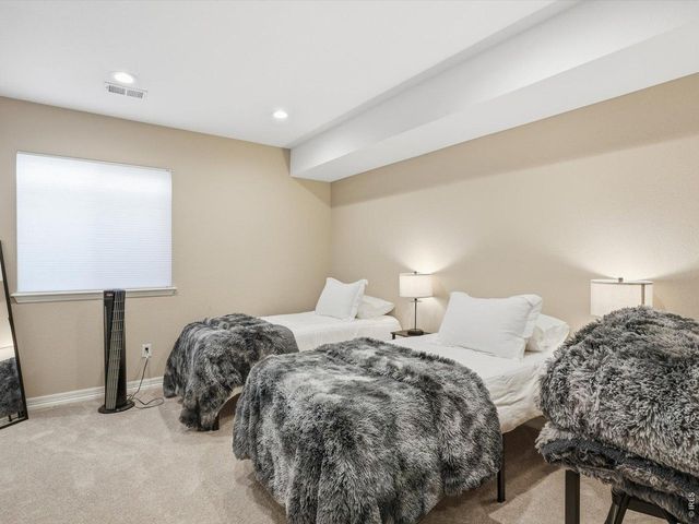 16058 Humboldt Peak Dr, Broomfield, CO 80023