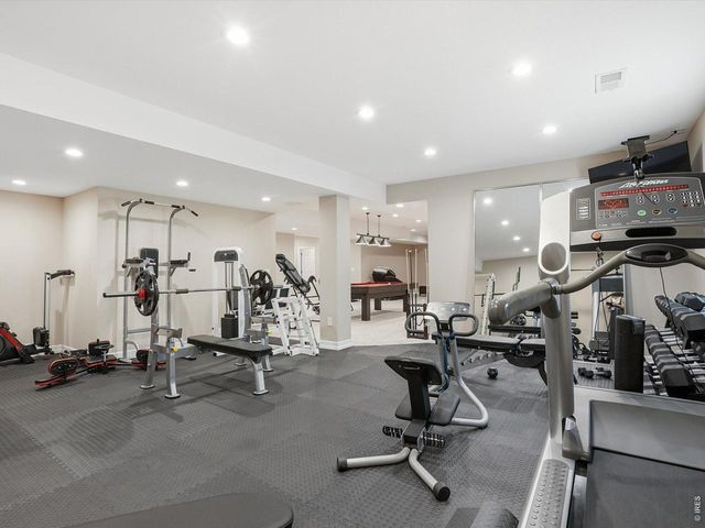 16058 Humboldt Peak Dr, Broomfield, CO 80023