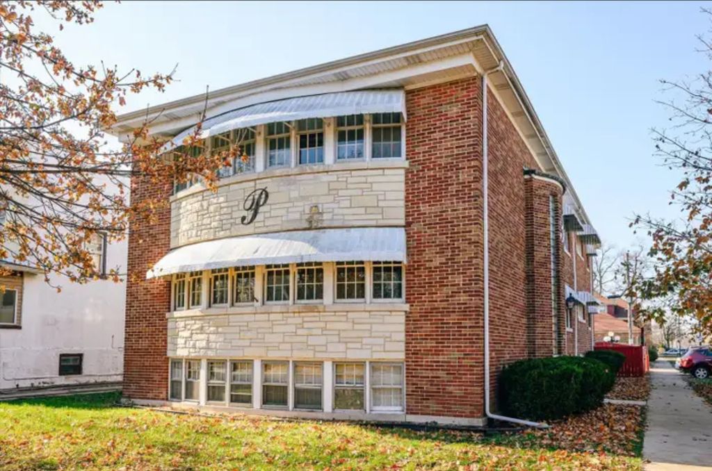 1800 S Austin Boulevard 3, Cicero, IL 60804