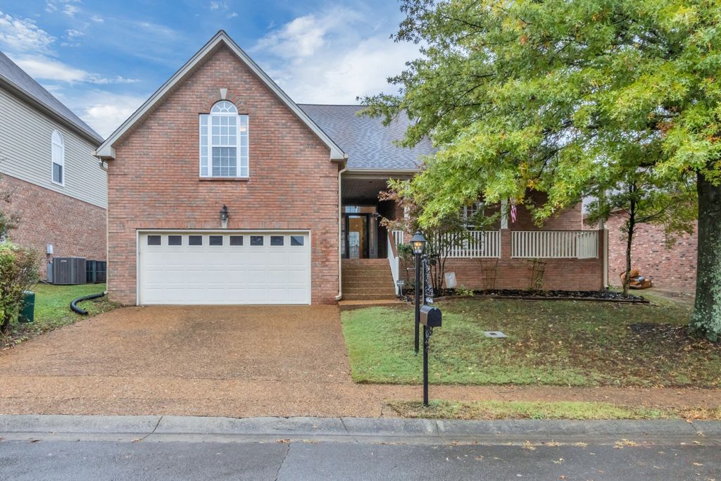 1440 Stoner Rdg, Hermitage, TN 37076