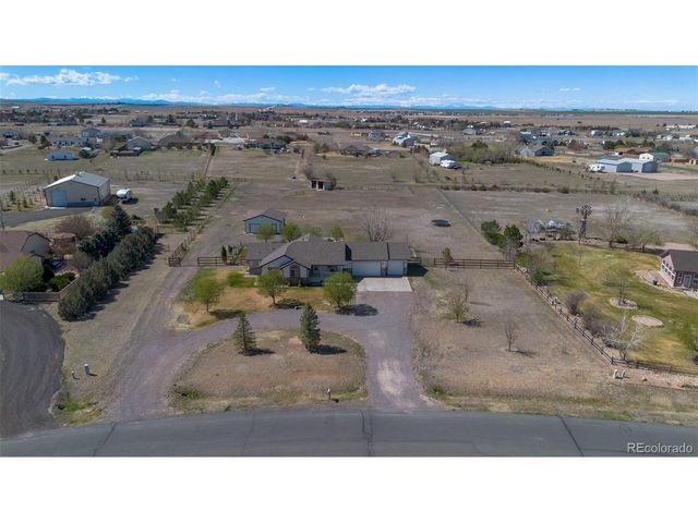 905 Pawnee St, Strasburg, CO 80136