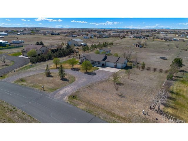 905 Pawnee St, Strasburg, CO 80136