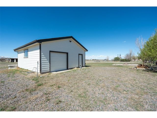 905 Pawnee St, Strasburg, CO 80136