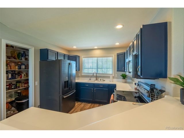 905 Pawnee St, Strasburg, CO 80136
