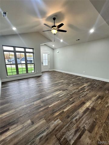 208 Teton Pass, Waynesville, MO 65583