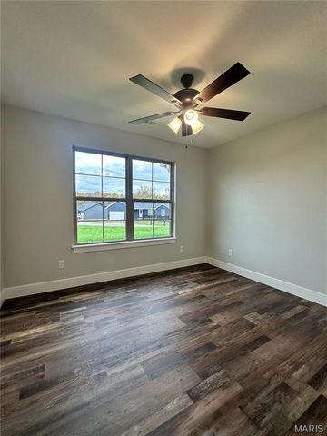 208 Teton Pass, Waynesville, MO 65583