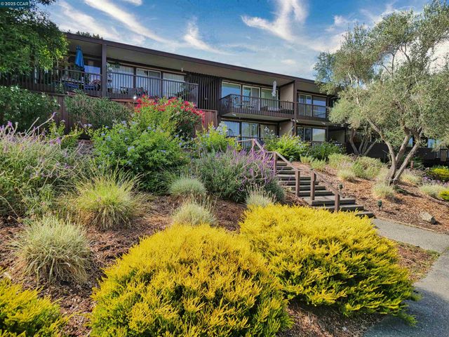 938 Lea Drive, San Rafael, CA 94903