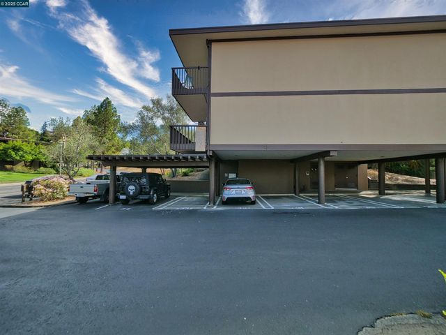 938 Lea Drive, San Rafael, CA 94903