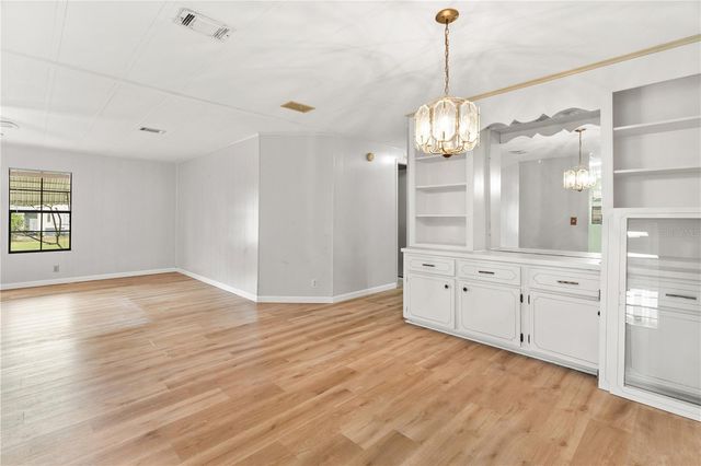 6710 36TH AVENUE E 241, Palmetto, FL 34221