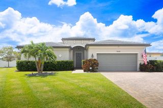 7509 NW Greenspring Street, Port St Lucie, FL 34987