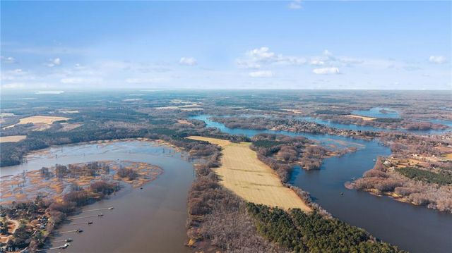 701 Colony TRL, Lanexa, VA 23089