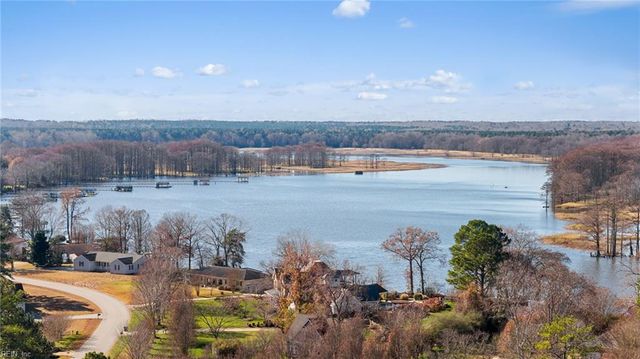 701 Colony TRL, Lanexa, VA 23089