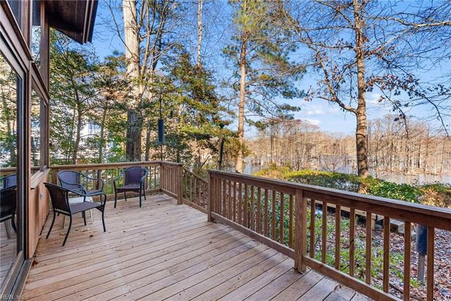 701 Colony TRL, Lanexa, VA 23089