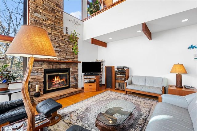 701 Colony TRL, Lanexa, VA 23089