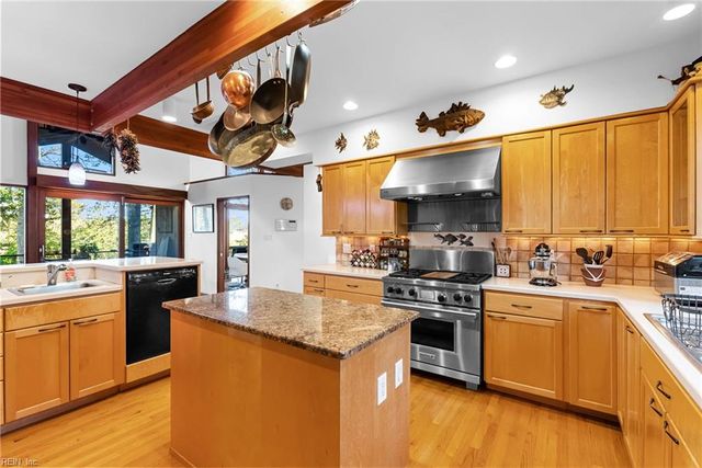 701 Colony TRL, Lanexa, VA 23089