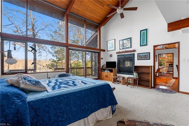 701 Colony TRL, Lanexa, VA 23089