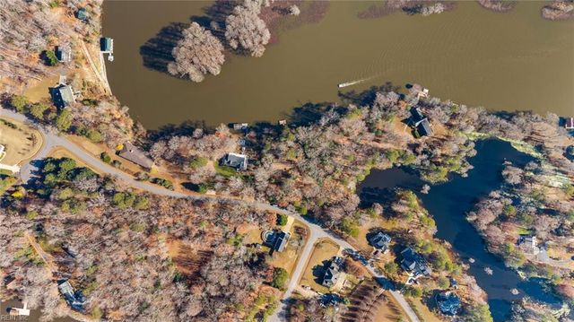 701 Colony TRL, Lanexa, VA 23089