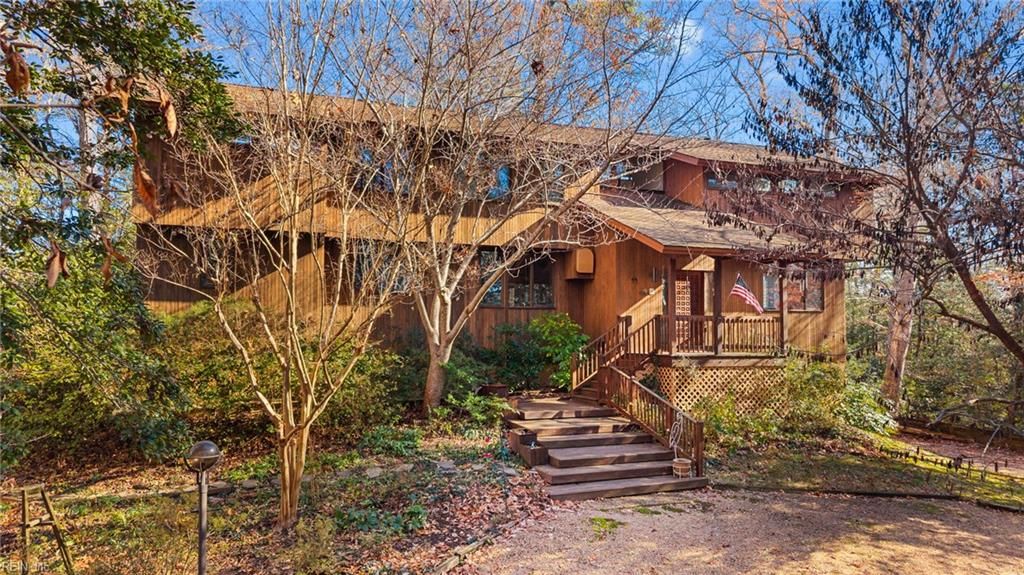 701 Colony TRL, Lanexa, VA 23089