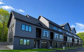12 Cobblestone Ct Unit 1, Laconia, NH 03246