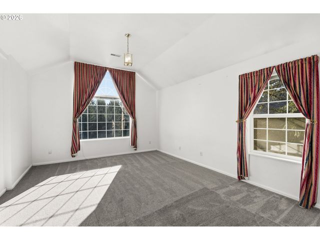 357 W 37TH Ave, Eugene, OR 97405