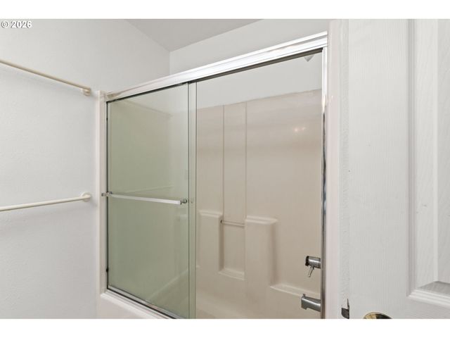 357 W 37TH Ave, Eugene, OR 97405