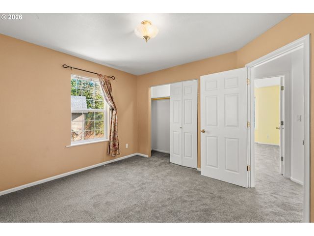 357 W 37TH Ave, Eugene, OR 97405