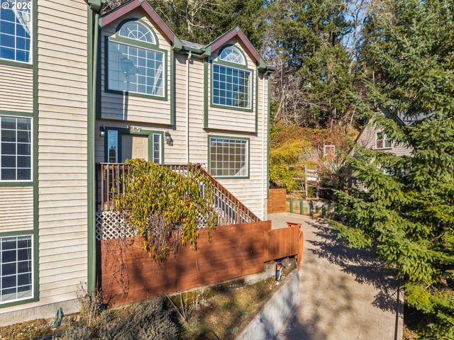 357 W 37TH Ave, Eugene, OR 97405