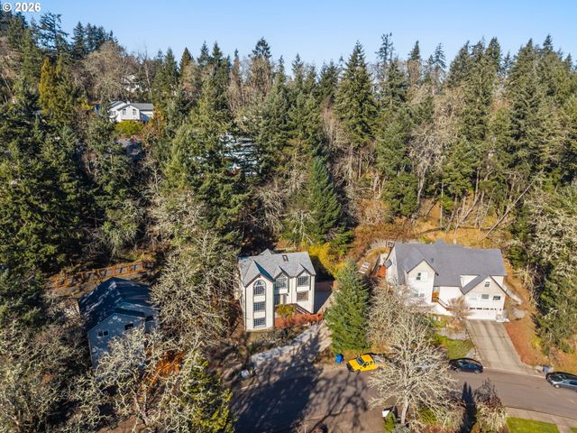 357 W 37TH Ave, Eugene, OR 97405