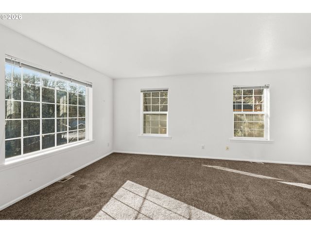 357 W 37TH Ave, Eugene, OR 97405