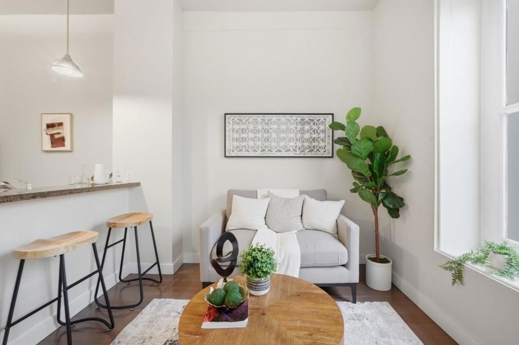 Image 1 of property listing at 30 Mason Street 502, San Francisco, CA 94102