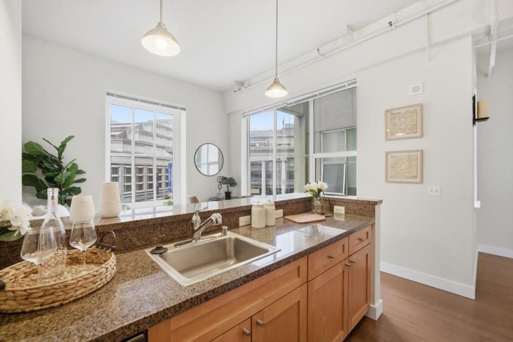 Image 10 of property listing at 30 Mason Street 502, San Francisco, CA 94102
