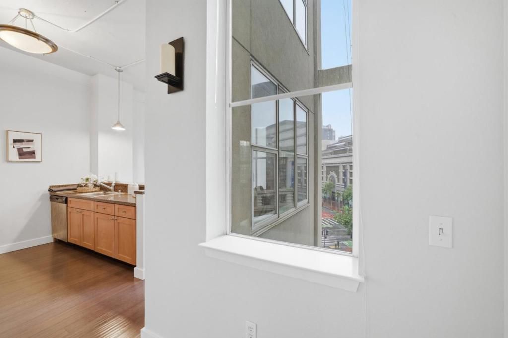 Image 16 of property listing at 30 Mason Street 502, San Francisco, CA 94102