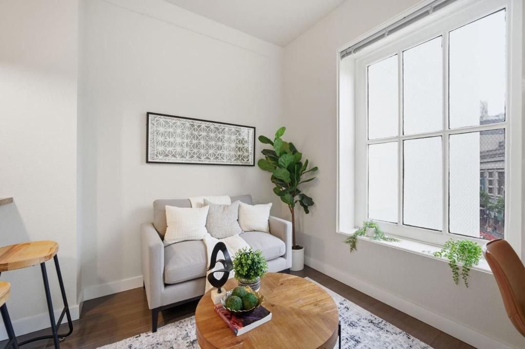 Image 4 of property listing at 30 Mason Street 502, San Francisco, CA 94102