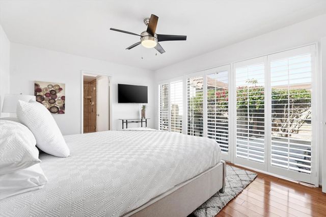 2367 S Gene Autry Trail B, Palm Springs, CA 92264