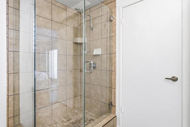 2367 S Gene Autry Trail B, Palm Springs, CA 92264