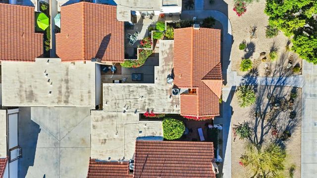 2367 S Gene Autry Trail B, Palm Springs, CA 92264